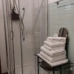 Konukevi Casa Elvezia 3*