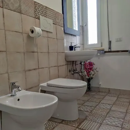 Casa Elvezia Konukevi 3*