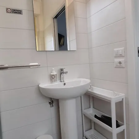 Casa Elvezia ゲストハウス SantʼElpidio a Mare